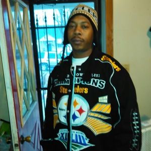 Meet your Posher, Pierre